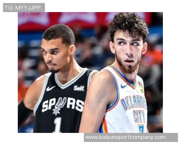 文班谈与霍姆格伦的关系强调两人风格不同不具可比性